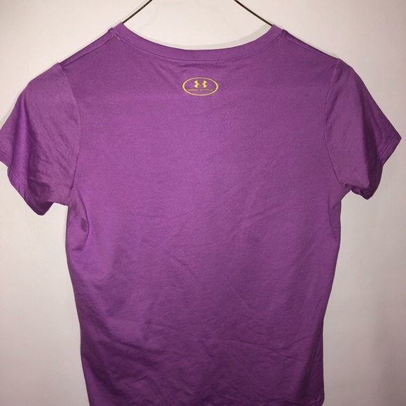 Under Armour Girls Purple Dry Fit Loose Shirt - Picture 2 of 3